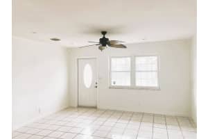 4570 16th Avenue, Tamarac, FL 33309 - MLS#B26003846