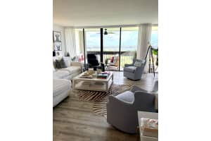 2000 Presidential Way, West Palm Beach, FL 33401 - MLS#B26003848