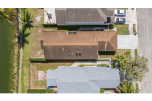 1960 34th Avenue, Coconut Creek, FL 33066 - MLS#B26003855