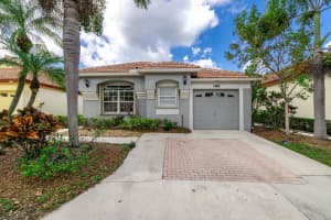 2095 Bonisle Circle, Riviera Beach, FL 33418 - MLS#B26003864