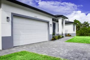 15633 Lakeland Circle, Port Charlotte, FL 33981 - MLS#B26003869