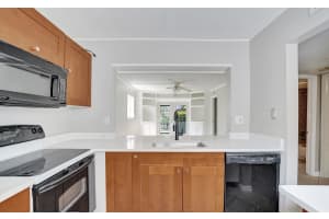 10585 Royal Palm Boulevard, Coral Springs, FL 33065 - MLS#B26003900