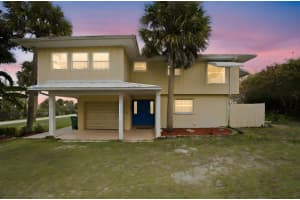 12347 Indian River Drive, Jensen Beach, FL 34957 - MLS#B26003937