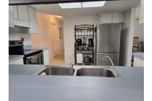 390 Main Street, Sebastian, FL 32958 - MLS#B26003947