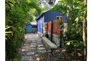 824 35th Street, West Palm Beach, FL 33407 - MLS#B26003963