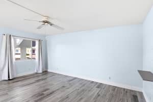 2004 Lake Osborne Drive, Lake Worth Beach, FL 33461 - MLS#B26003979