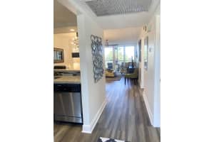 18 Royal Palm Way, Boca Raton, FL 33432 - MLS#B26003996