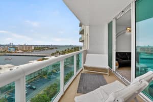 7910 Harbor Island Drive, North Bay Village, FL 33141 - MLS#B26004020