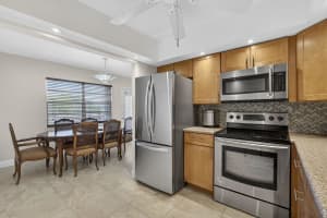 361 Wellington J, West Palm Beach, FL 33417, West Palm Beach, FL 33417 - MLS#B26004035