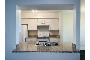 2405 33rd Street, Oakland Park, FL 33309 - MLS#B26004060