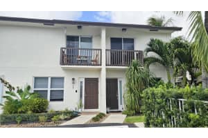 1917 3rd Street, Deerfield Beach, FL 33441 - MLS#B26004095