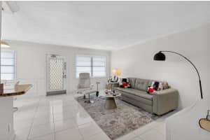 3085 E Exeter E 3085, Boca Raton, FL 33434, Boca Raton, FL 33434 - MLS#B26004122