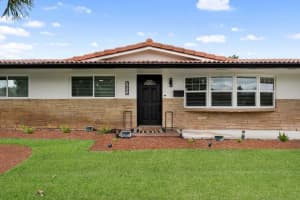 7601 41st Street, Coral Springs, FL 33065 - MLS#B26004185