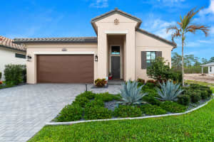 2801 Ashfield Drive, Port Saint Lucie, FL 34984 - MLS#B26004187