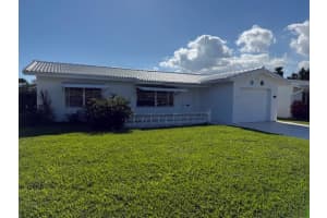 2016 Golf Lane, Boynton Beach, FL 33426 - MLS#B26004191