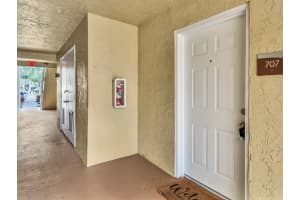 5560 61st Street, Coconut Creek, FL 33073 - MLS#B26004200