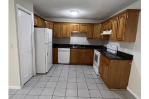 8579 23rd Manor, Coral Springs, FL 33065 - MLS#B26004209