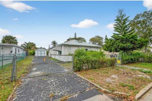 620 58th Street, West Palm Beach, FL 33407 - MLS#B26004230