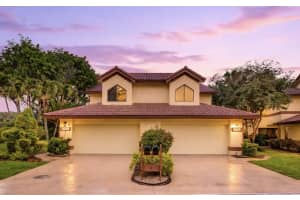 5315 10th Fairway Drive, Delray Beach, FL 33484 - MLS#B26004231