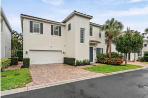 409 Francesca Ridge Road, Boynton Beach, FL 33435 - MLS#B26004240