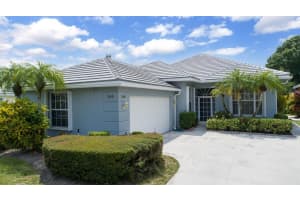 249 Bentley Circle, Port Saint Lucie, FL 34986 - MLS#B26004243