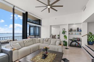 520 Brickell Key Drive, Miami, FL 33131 - MLS#B26004255