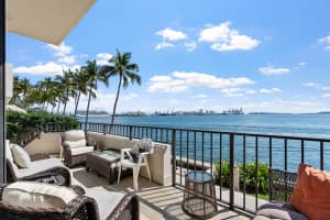 520 Brickell Key Drive, Miami, FL 33131 - MLS#B26004255