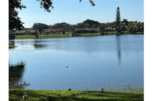 31 Chestnut Circle, Cooper City, FL 33026 - MLS#B26004268