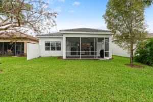 12567 Crested Butte Avenue, Boynton Beach, FL 33437 - MLS#B26004286