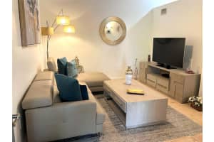 1125 Crystal Way, Delray Beach, FL 33444 - MLS#B26004288