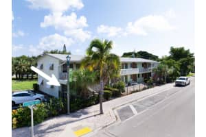 220 Lucerne Avenue, Lake Worth Beach, FL 33460 - MLS#B26004291