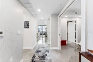 715 Bayshore Drive, Fort Lauderdale, FL 33304 - MLS#B26004296