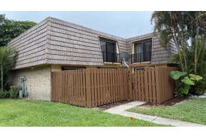 882 Springdale Circle, Palm Springs, FL 33461 - MLS#B26004302