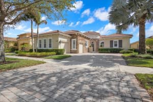 10095 Sw Nuova Way, Port St. Lucie, Fl 34986, Port Saint Lucie