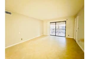 9875 Pineapple Tree Drive, Boynton Beach, FL 33436 - MLS#B26004368