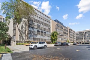 2802 46th Avenue, Hollywood, FL 33021 - MLS#B26004377