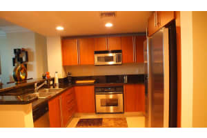 610 Clematis Street, West Palm Beach, FL 33401 - MLS#B26004427