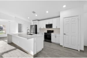 8316 103rd Avenue, Vero Beach, FL 32967 - MLS#B26004434