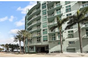 1900 Bayshore Drive, Miami, FL 33132 - MLS#B26004464