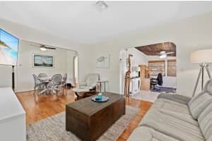 701 Palmetto Street, West Palm Beach, FL 33405 - MLS#B26004466