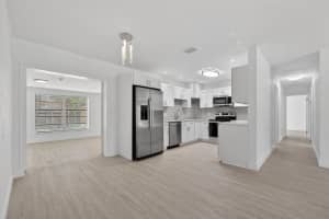 1048 1st Terrace, Pompano Beach, FL 33060 - MLS#B26004469