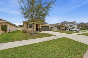 5150 Pine Trail Circle, Port Saint Lucie, FL 34983 - MLS#B26004472