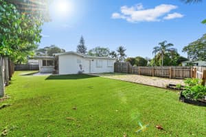 2898 1st Place, Boynton Beach, FL 33435 - MLS#B26004481