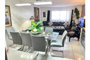 515 Crescent Drive, Hollywood, FL 33021 - MLS#B26004498