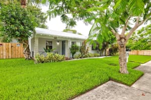 127 10th Street, Fort Pierce, FL 34950 - MLS#B26004526