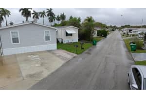 8516 17th Court, Davie, FL 33324 - MLS#B26004544