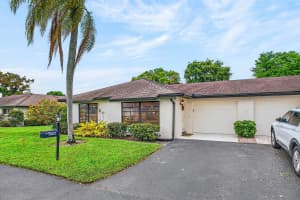 4698 Greentree Terrace, Boynton Beach, FL 33436 - MLS#B26004546