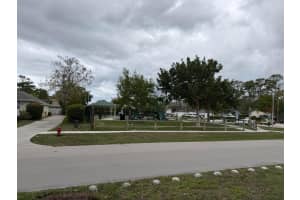 14007 Veronica Court, Wellington, FL 33414 - MLS#B26004586