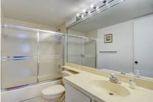 15461 Pembridge Drive, Delray Beach, FL 33484 - MLS#B26004592