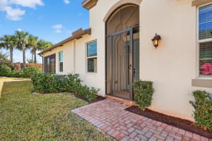 11591 Lake Park Drive, Port Saint Lucie, FL 34987 - MLS#B26004593